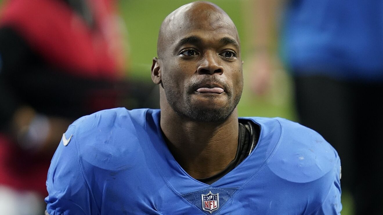 Top Ten Best Running Backs Of All Time