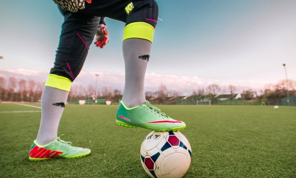 How Much Do Footballers Get Paid 