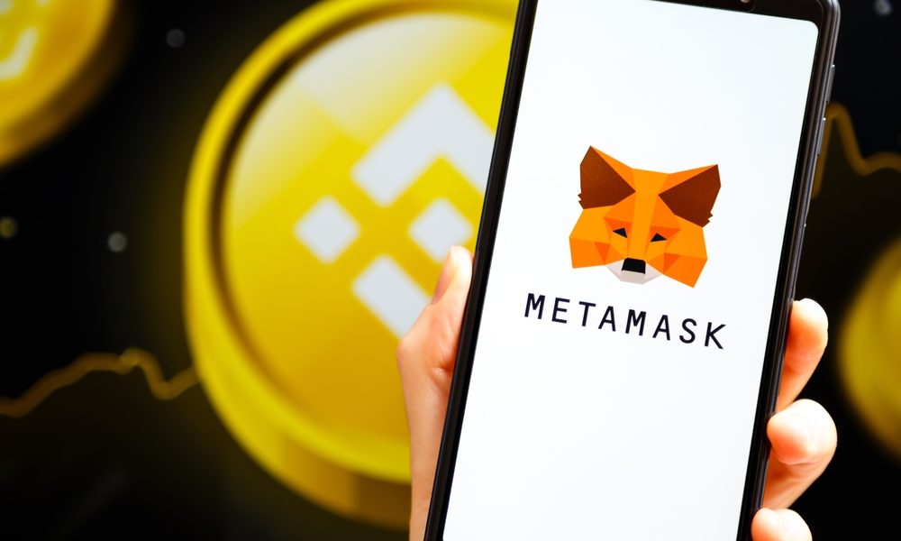 What makes MetaMask a highly-recommended crypto wallet?