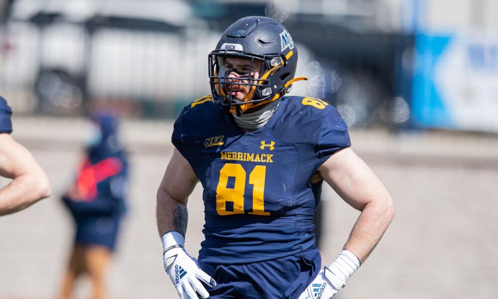 Arlington Renegades Claim Rights to Tight End Tyler Roberts